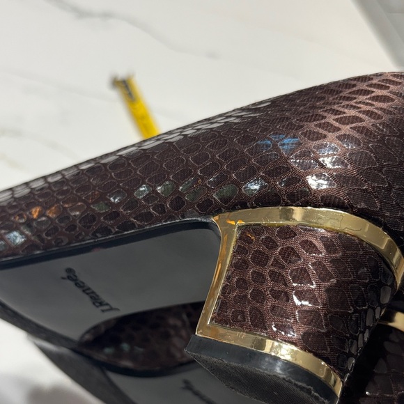 J.Renee Textured Brown Heels - Picture 15 of 15